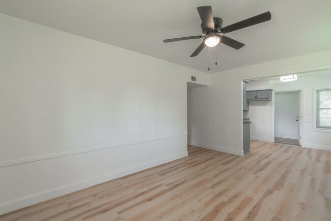 Foto del edificio - Updated 2 Bed in El Reno