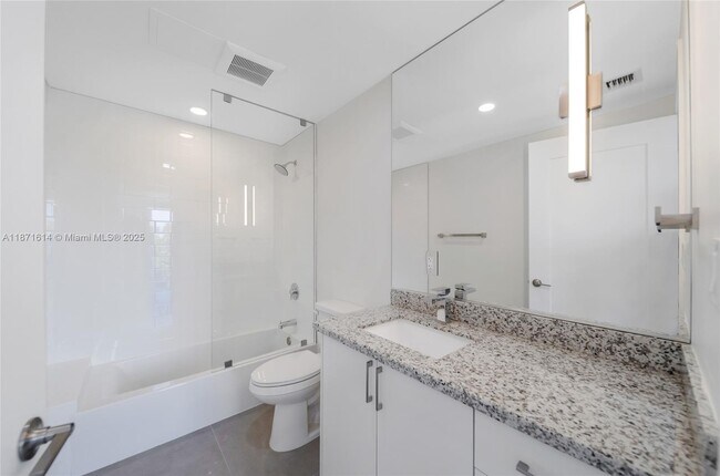 Foto del edificio - 1536 NW 15th Ave