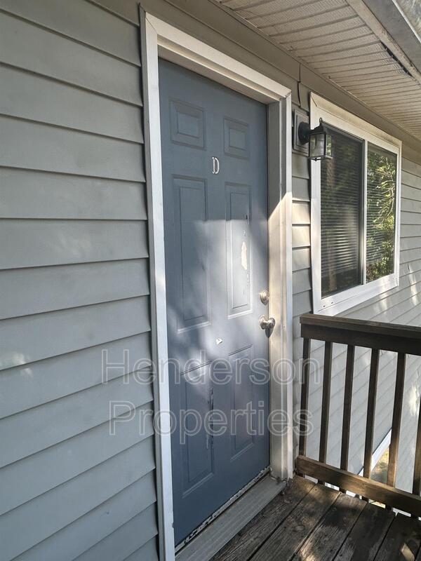 Foto del edificio - 1420 Riverview Rd