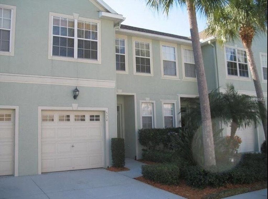 570 Vallance Way NE, Saint Petersburg, FL 33716 Townhome Rentals in Saint Petersburg FL