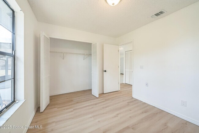 Foto del edificio - 1680 Travis St SE