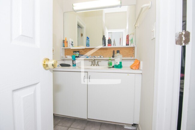 Foto del edificio - Nice 2 bed in Fenway