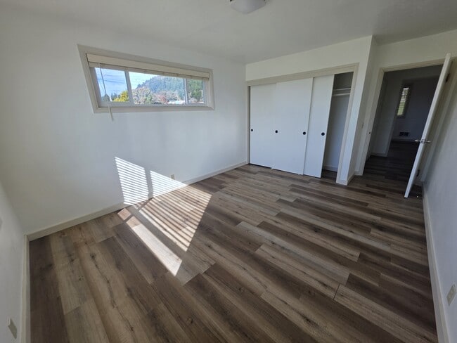 Building Photo - 15652 US-101