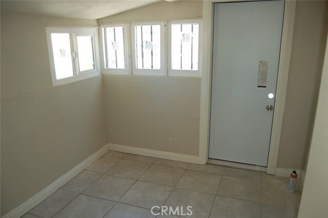 Building Photo - 8425 Citrus Ave