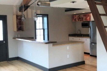 Foto principal - 811 Williamson St