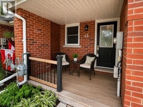 Building Photo - 41 Edgemere Dr