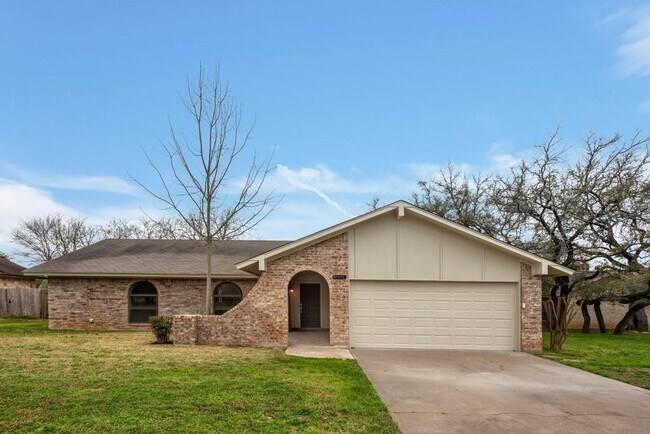 Foto del edificio - 2503 Versailles Dr