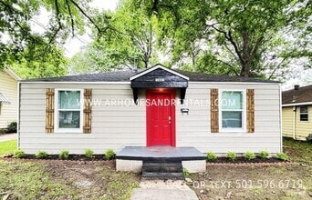 Building Photo - 1403 W 19th St