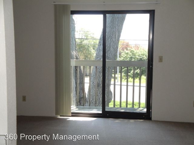 Foto del edificio - 440 SE Barrington Dr