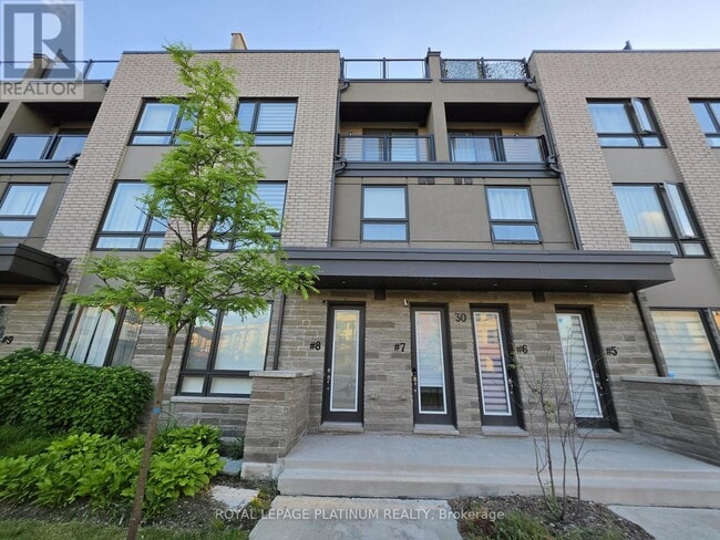 Building Photo - 30 Woodstream Dr