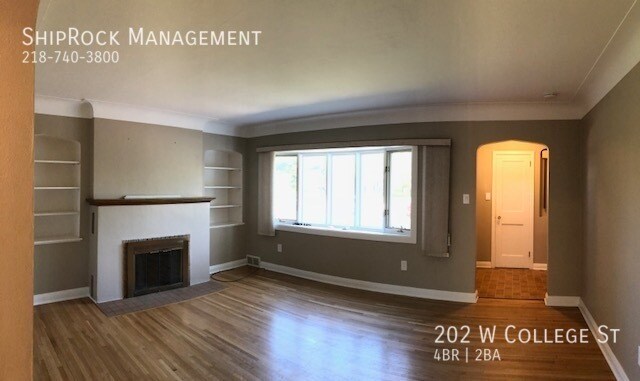 Building Photo - 202 W College St