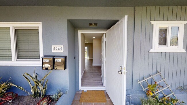 Foto del edificio - 5260-5262 Tipton St