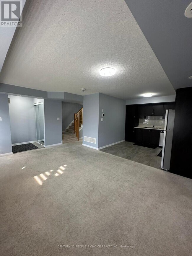 Photo du bâtiment - 250 Sunny Meadow Blvd