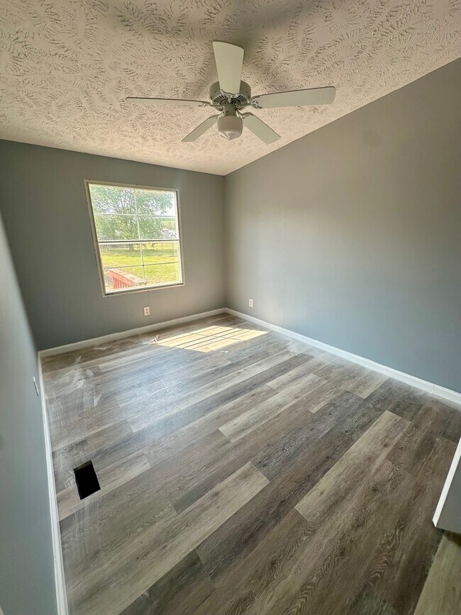 Foto del edificio - 4108 Bonfield Dr