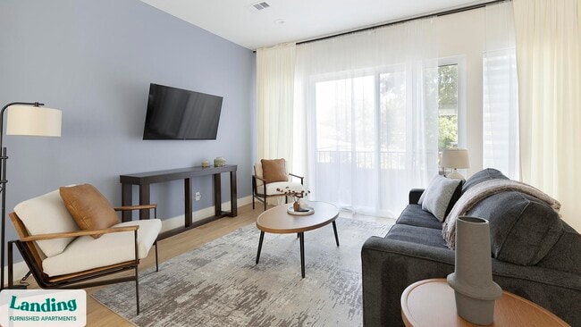 Building Photo - 2206 Arroyo Ave