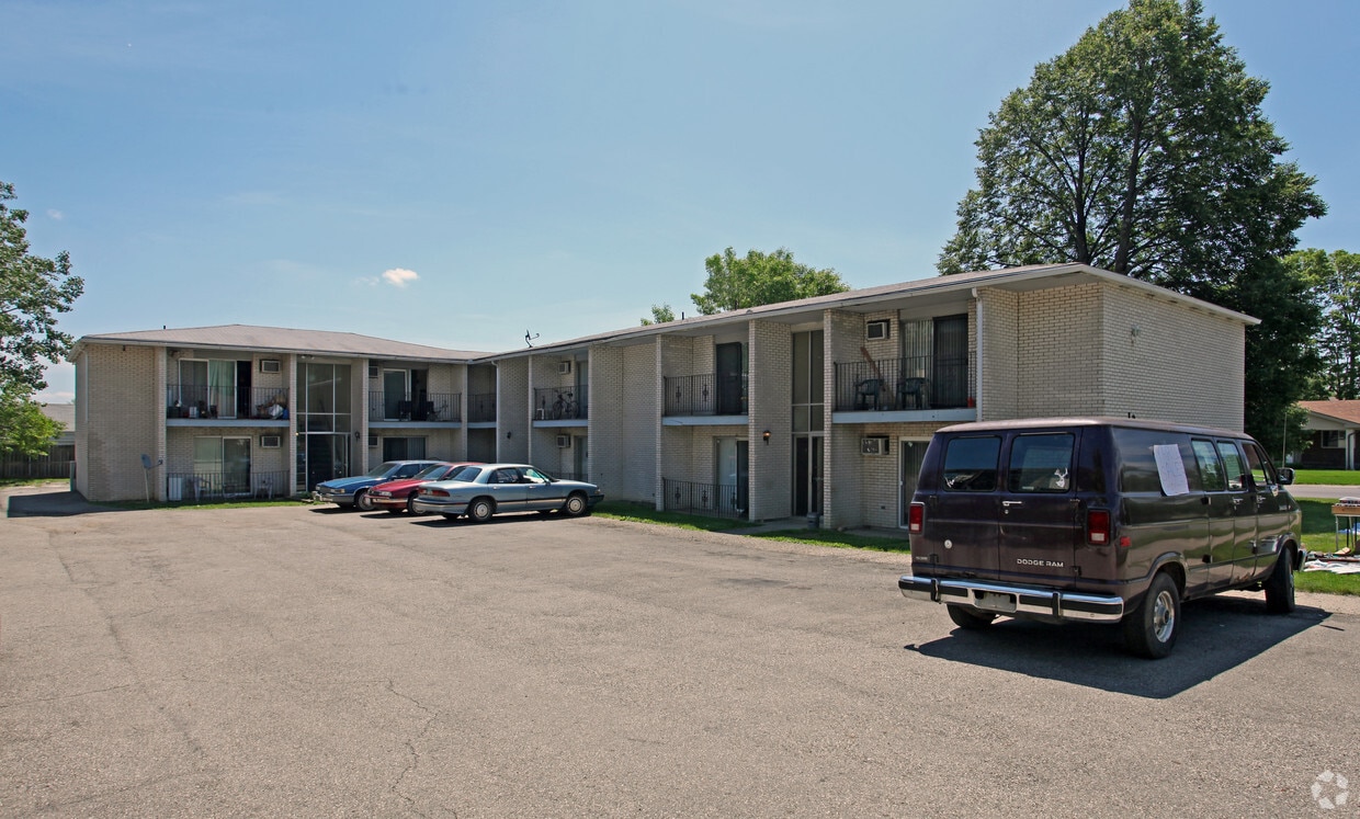 138 S Brown School Rd, Vandalia, OH 45377 Apartments in Vandalia, OH