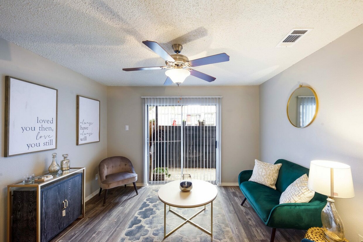 Holbrook Apartment Homes 97609860 Scyene Rd Dallas, TX Apartments