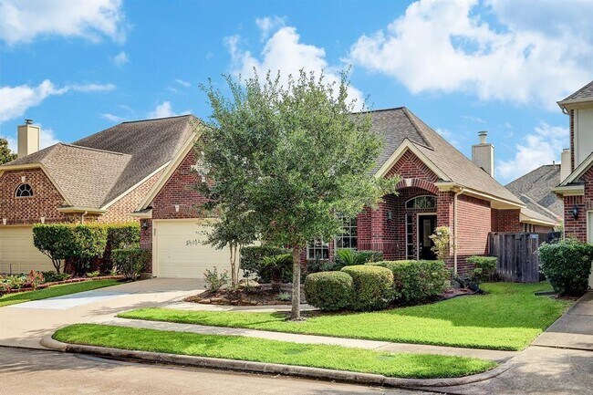 Foto del edificio - 1214 Charlton Park Dr