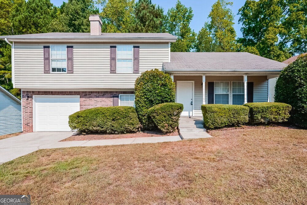 Foto principal - 5620 Regency Forest Ct