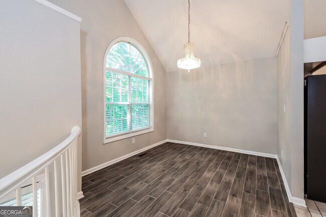 Foto del edificio - 136 Summer Creek Cove