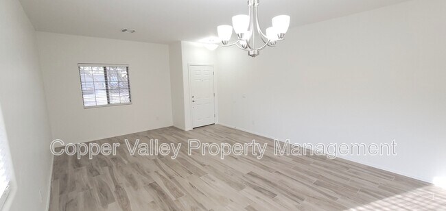 Foto del edificio - 3793 W Wayne Ln