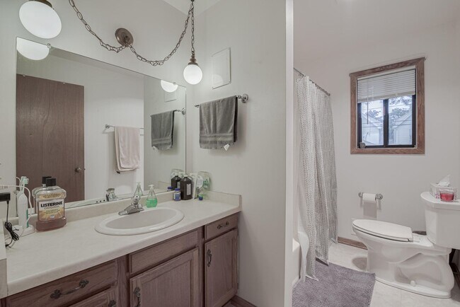 Unit 102 - Bathroom (recently upgraded) - 201 N 67th St