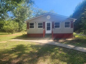 Building Photo - 224 Liberty Dr