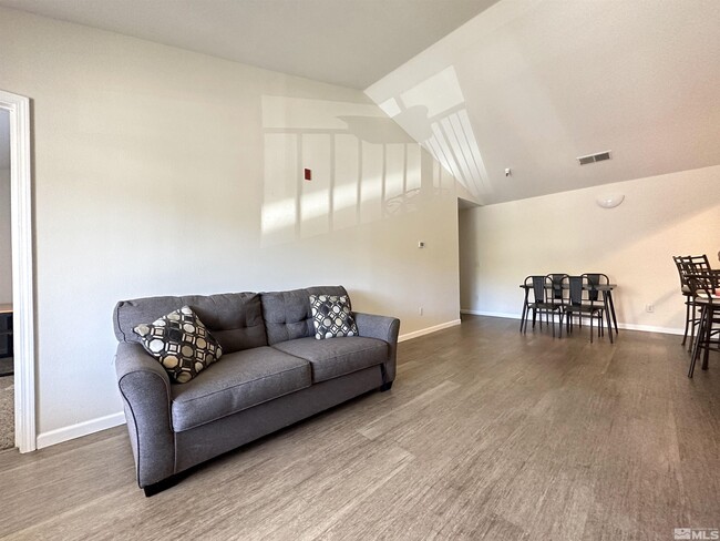 Building Photo - 200 Talus Way