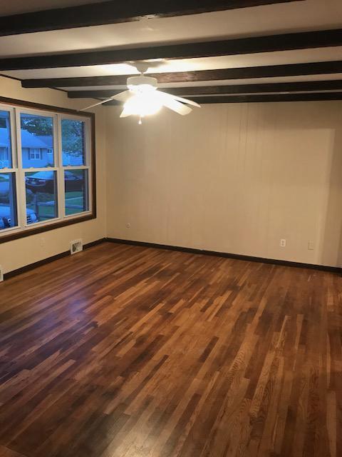 Foto del edificio - 11 Forrest Dr