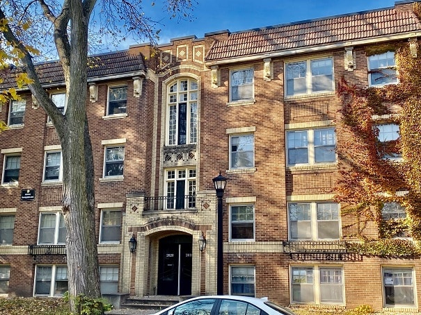 Building Photo - 2610-18 Fremont Ave S