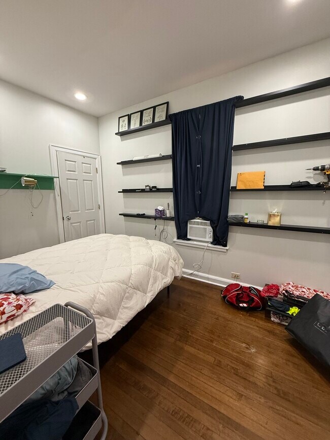 Foto del edificio - 3252 W Crystal St