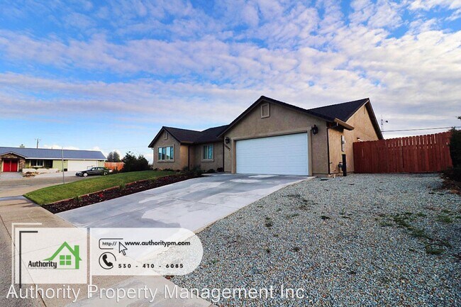 Foto del edificio - 3 br, 2 bath House - 16983 Catalina Way