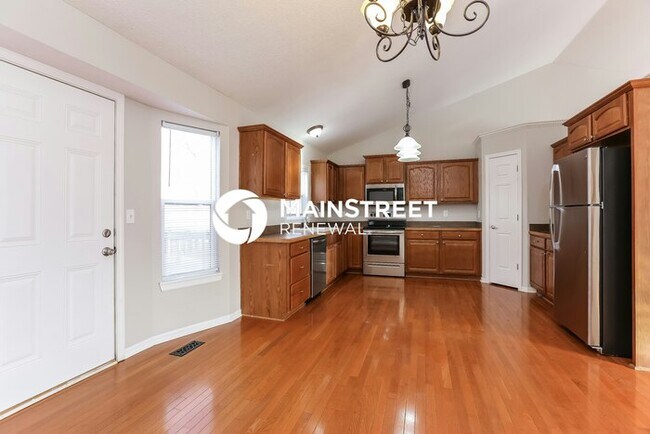 Foto del edificio - 3 Bedroom Pet-Friendly Home in Independenc...