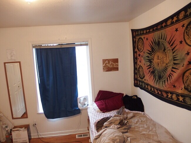 Foto del edificio - 4 Bedroom Condo on Northwood Drive