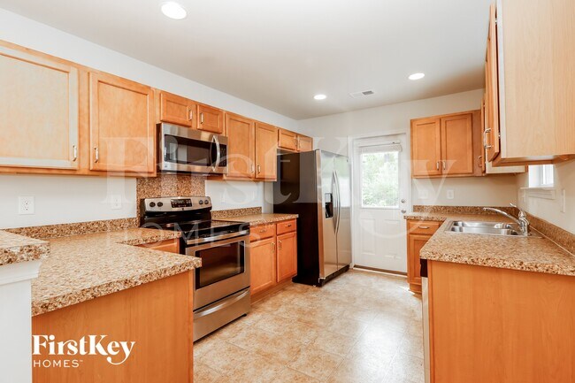 Foto del edificio - 174 Keaton Brook Dr