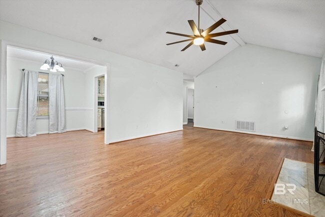 Foto del edificio - 142 Appomatox Dr