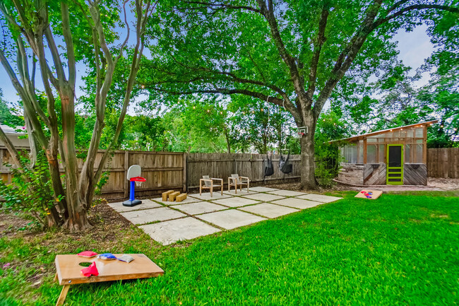 Building Photo - 5415 Billington Dr
