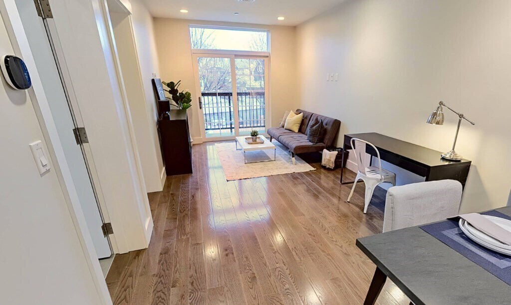 Foto principal - 434 McGrath Hwy