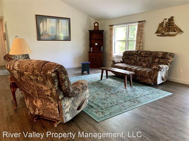 Building Photo - 3 br, 2.5 bath House - 52 O'Donnell Drive