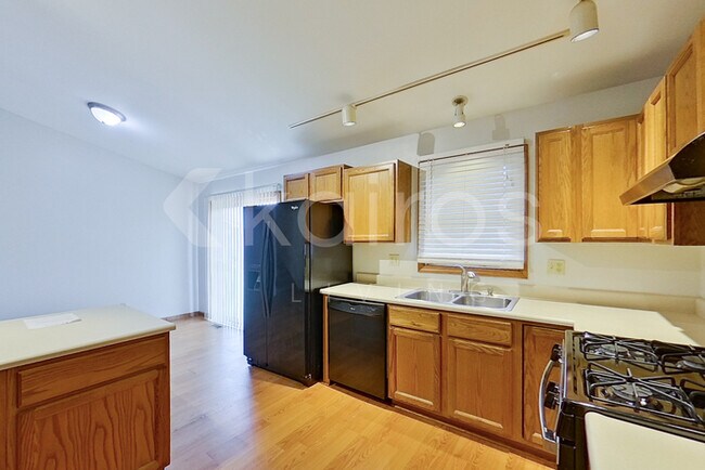 Foto del edificio - 6155 Brie Ave