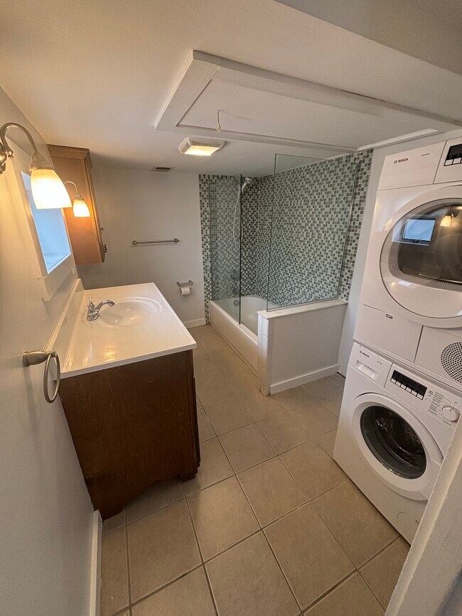 15 Eastern Ave, Gloucester, MA 01930 Apartments in Gloucester, MA