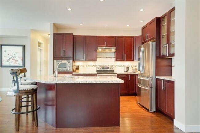 Photo du bâtiment - 3 bedroom in Kitimat BC V8C 1H9