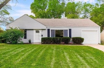 Building Photo - 7952 Rainbow Dr