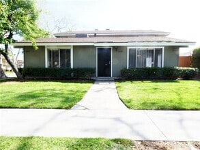 Building Photo - 12458 Dawn Ln