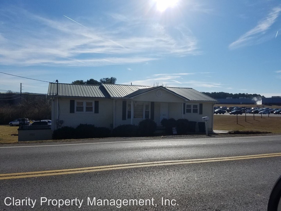 Primary Photo - 3900 Old Tasso Rd NE