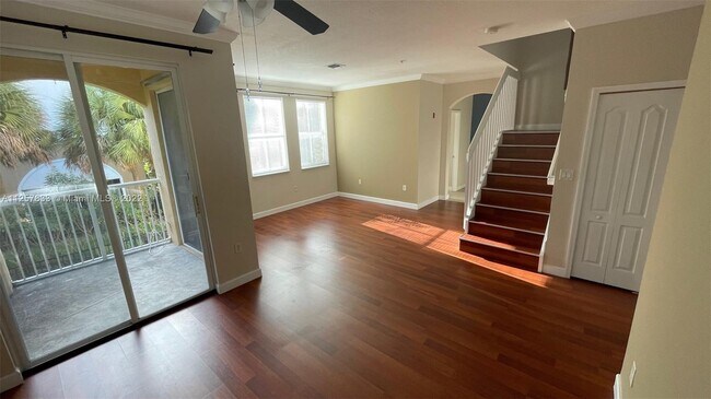 Foto del edificio - 4445 SW 160th Ave