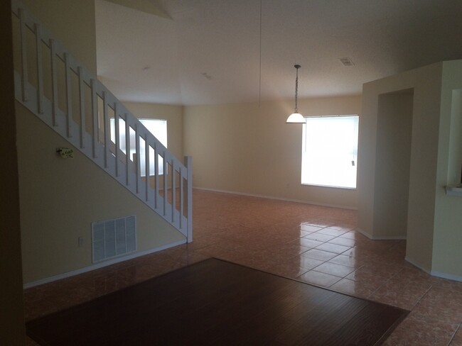 Photo - Spacious 4 Bed Pool Home!!!