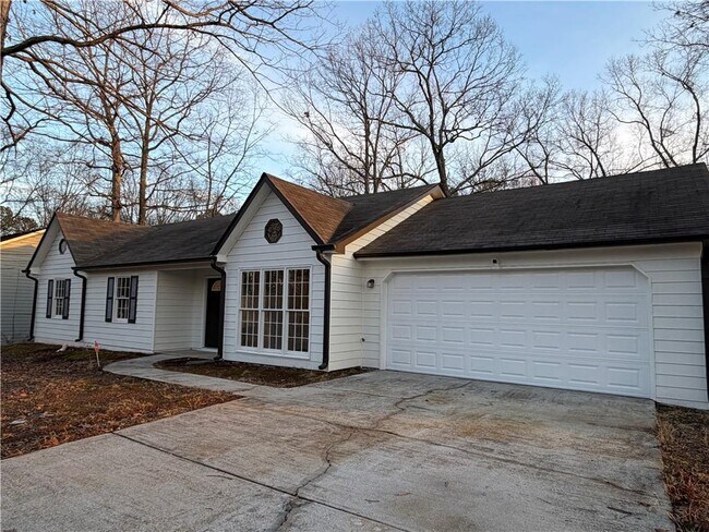 Foto del edificio - 65 Beaverdam Ct