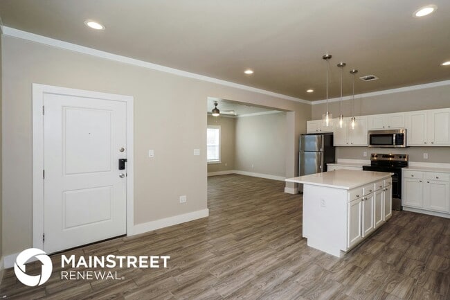 Building Photo - 278 Corliss
