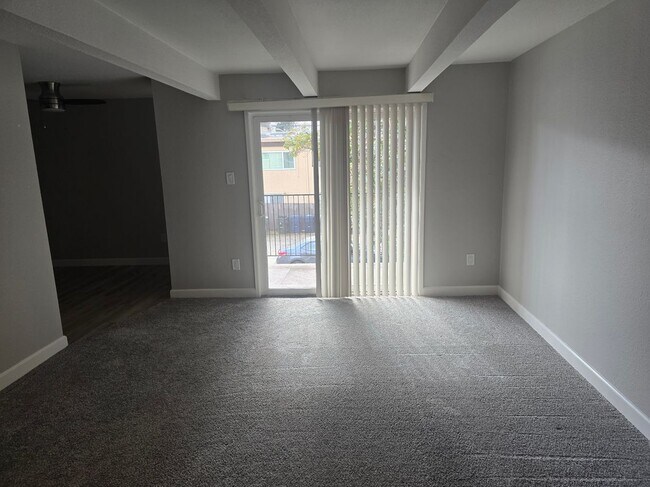Foto del edificio - 2300 G St